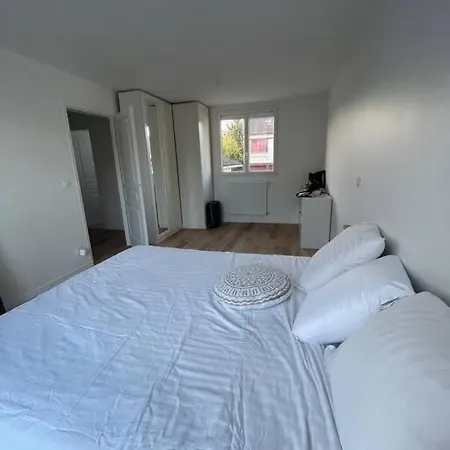 Spacieuse Maison Moderne Proche Paris Apartment Bondy