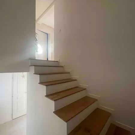 Spacieuse Maison Moderne Proche Paris Bondy